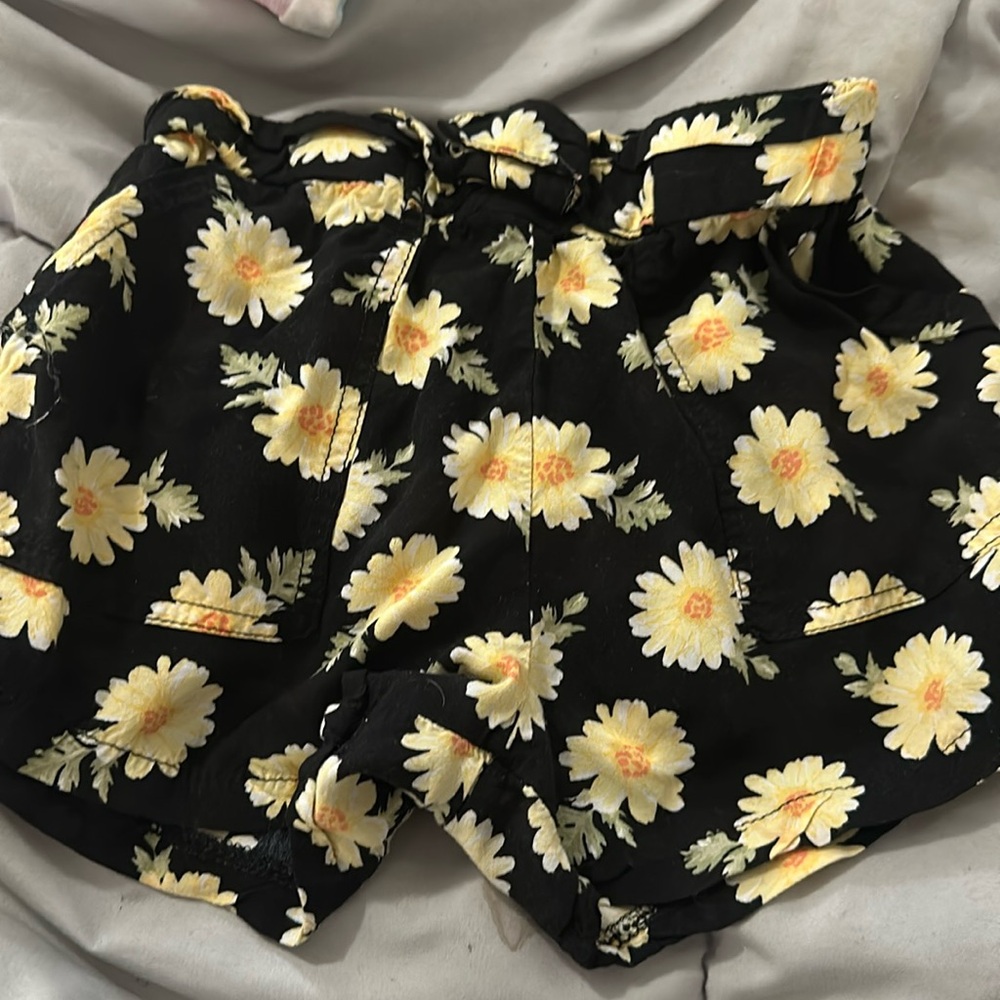 Girl Shorts